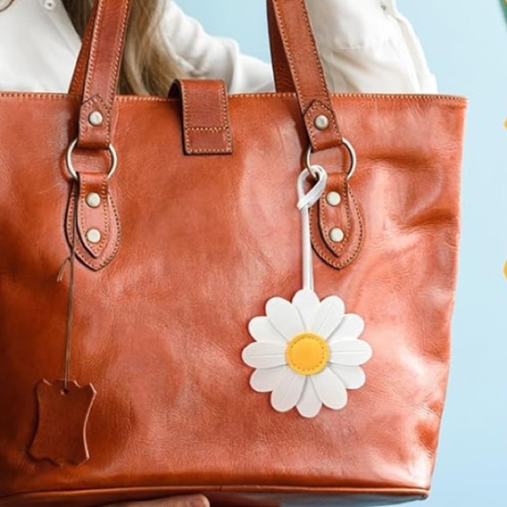 Classic Daisy Charm for Backpacks, Easter Baskets, Handbags, Keys, & More